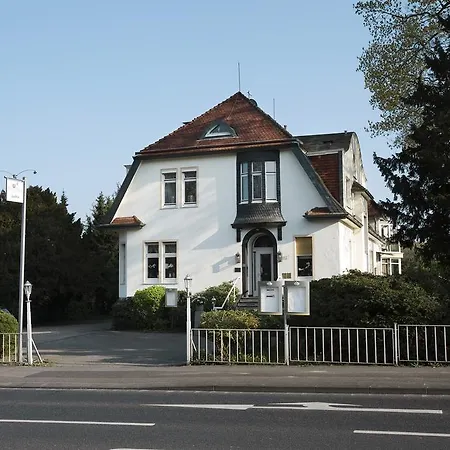 Hotel Hoehen 3*