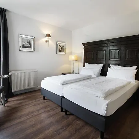 Hoehen ホテル フィーアゼン