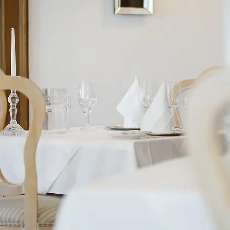 Höhen-hotel Hotel 3*