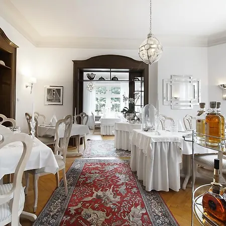 Höhen-hotel Hotel 3*